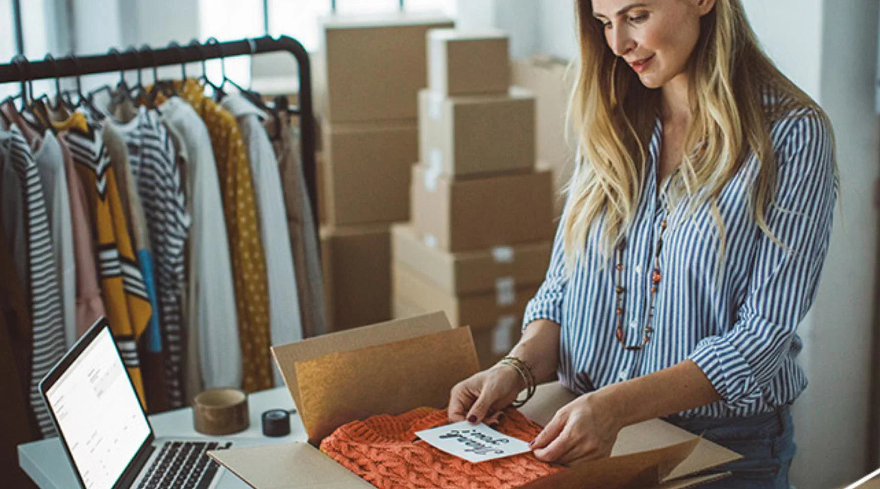 When to use what: Mailing Bags or Cardboard Boxes?