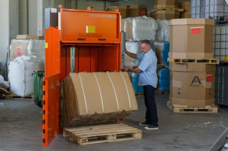 ORWAK Power 3420 Baler for Cardboard and Plastic