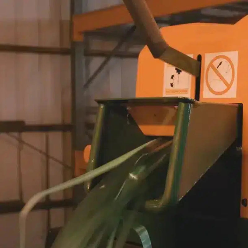 Sweed CE-513 Strapping Chopper - Industrial Chopper for Harsh Environments